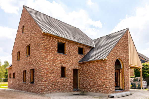 modern-landelijke-architectuur-gezinswoning-nieuwbouw-pastorij-lommel-1