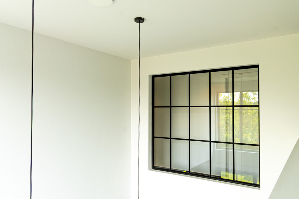 modern-landelijke-architectuur-nieuwbouw-gezinswoning-keuken-leefkeuken-vide-pelt-2