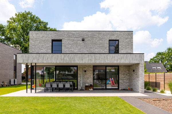 moderne-architectuur-gezinswoning-nieuwbouw-pelt-2