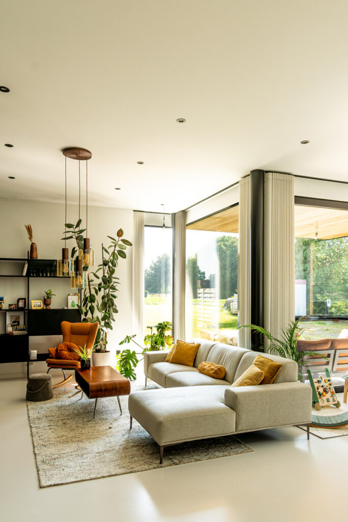 moderne-architectuur-nieuwbouw-gezinswoning-leefruimte-heppen-1