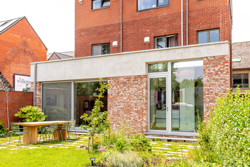 moderne-architectuur-renovatie-verbouwing-uitbreiding-pelt-1